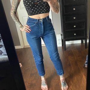 Vintage High Waisted Lee Jeans